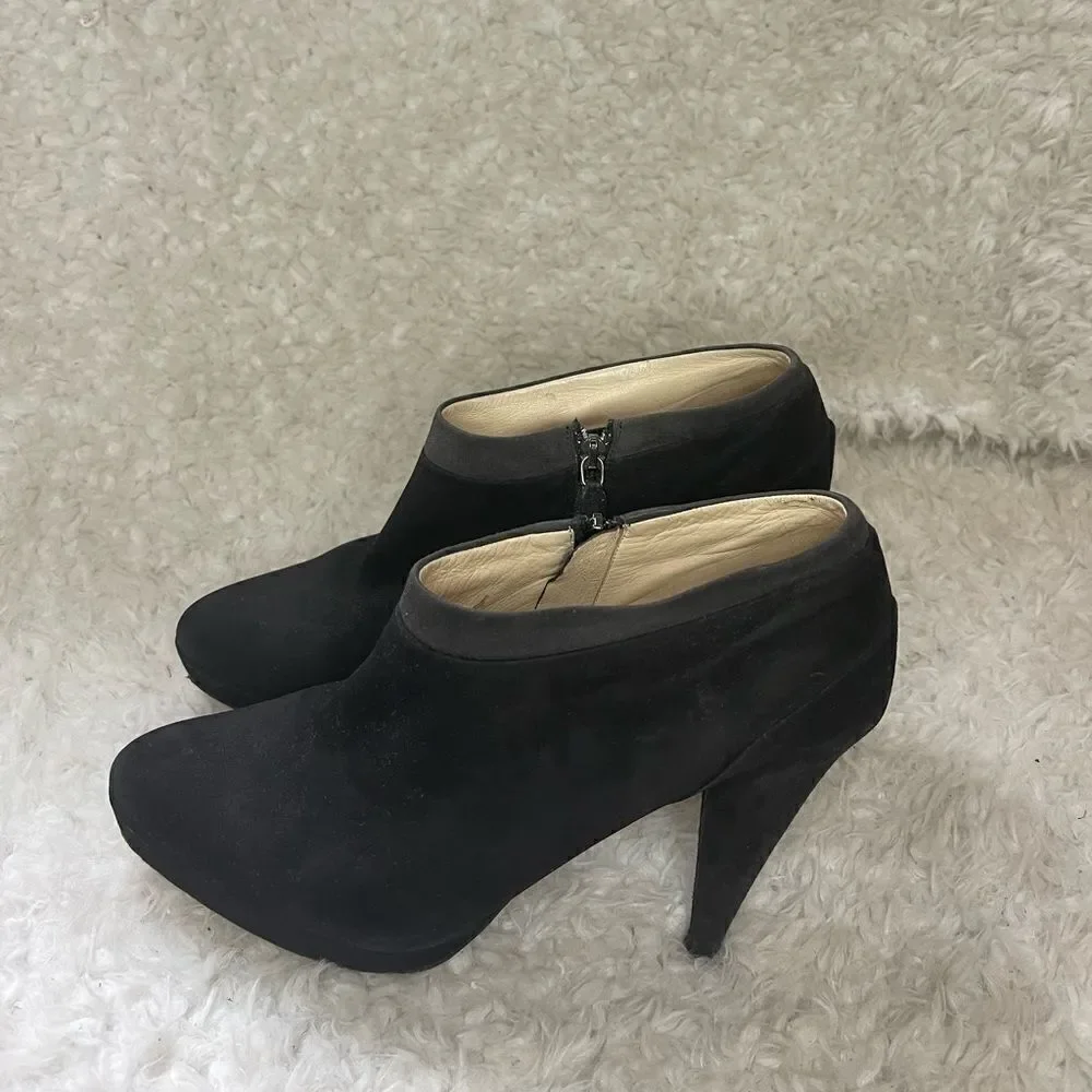 Prada Black suede platform heels ankle boots with side zipper EUR SZ42